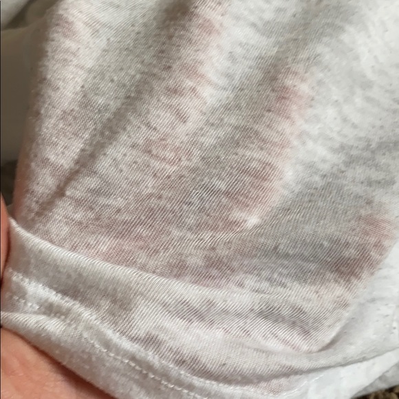 A white see-through tee - Picture 3 of 4